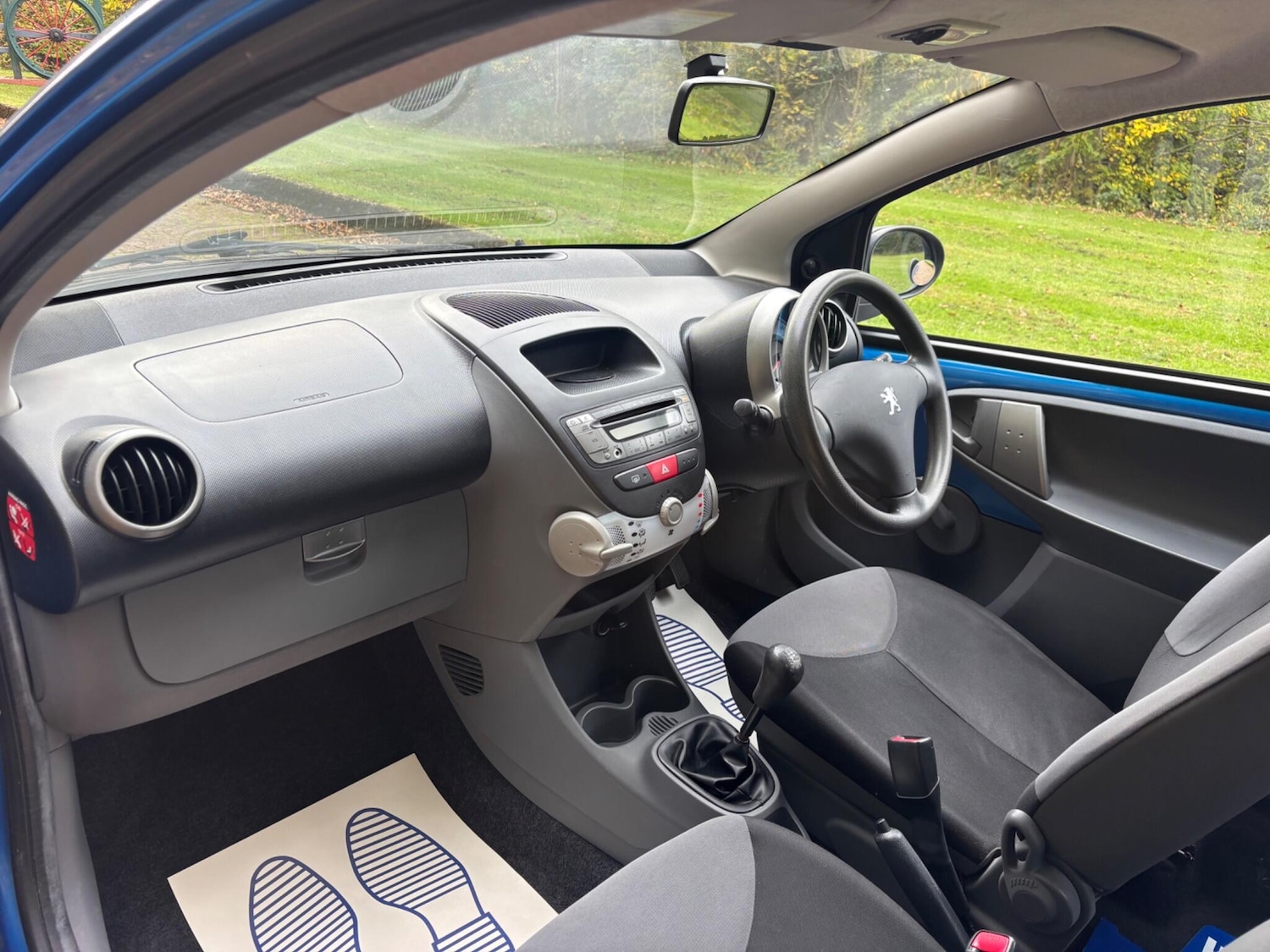 Used Peugeot 107 2012 for sale - 76307882: Photo 10