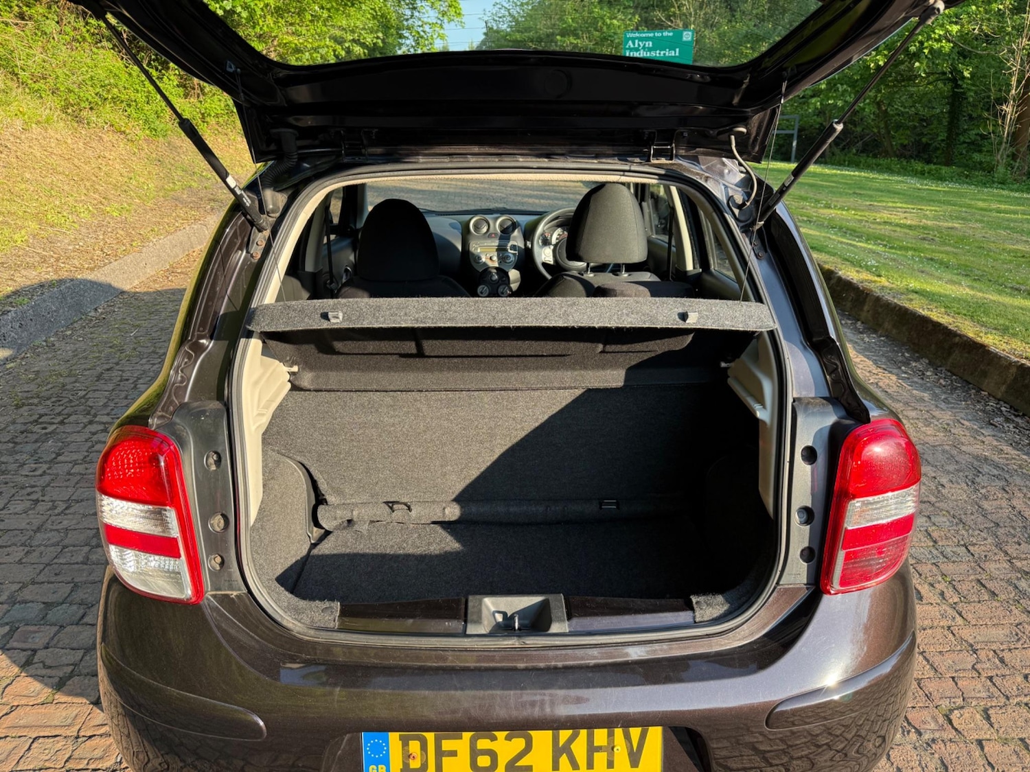 Vehicle 25