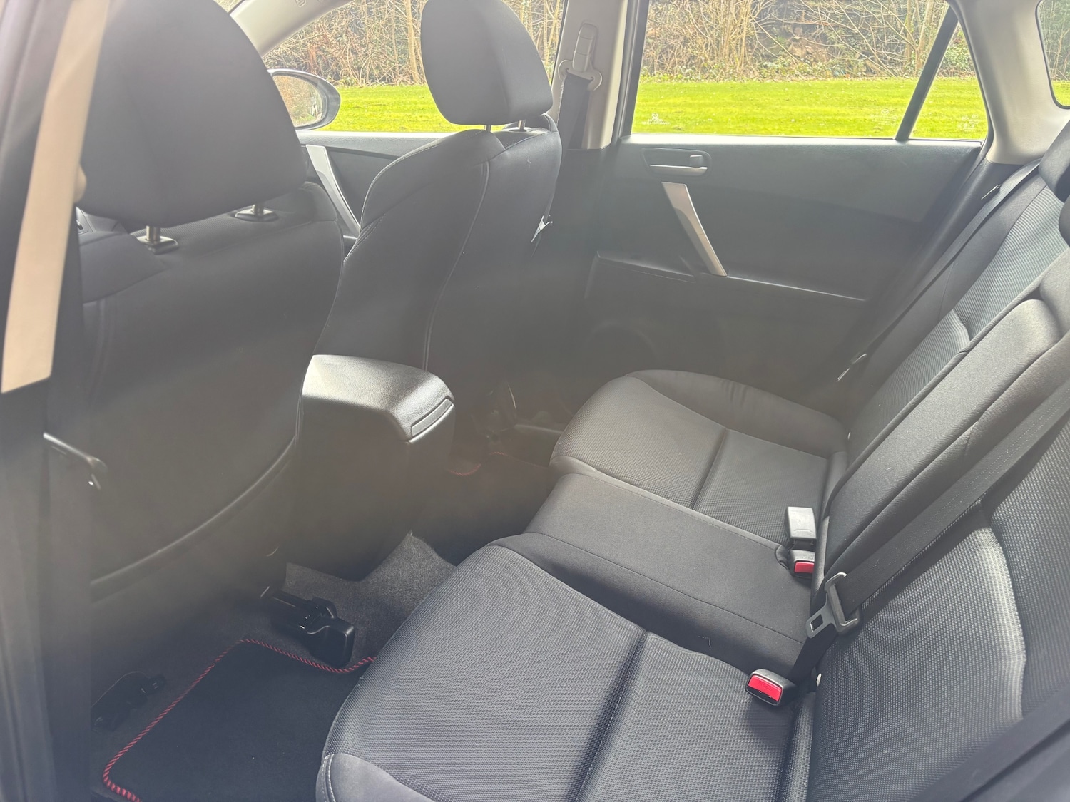 Used Mazda Mazda3 2011 for sale - 77851684: Photo 11