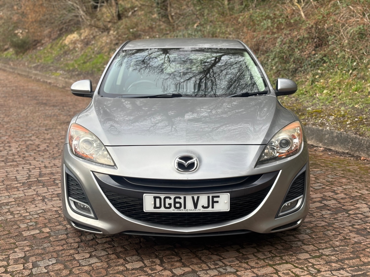 Used Mazda Mazda3 2011 for sale - 77851684: Photo 3