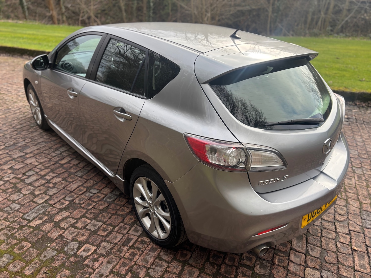 Used Mazda Mazda3 2011 for sale - 77851684: Photo 4