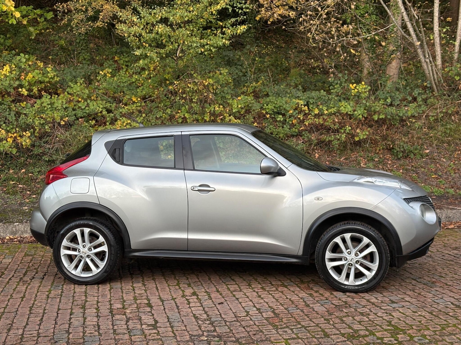 Used Nissan Juke 2014 for sale - 76584804: Photo 4