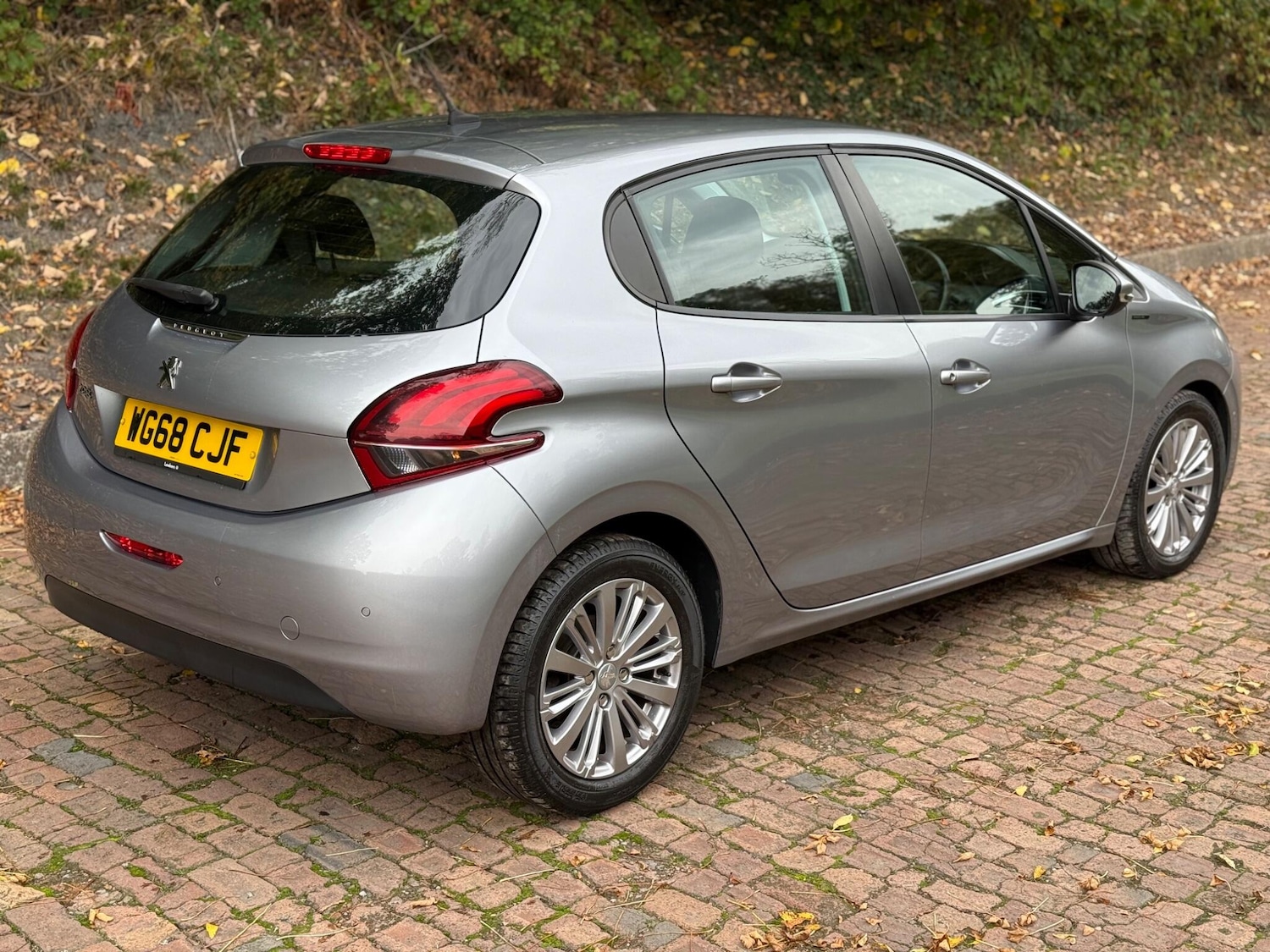 Used Peugeot 208 2019 for sale - 76314331: Photo 17
