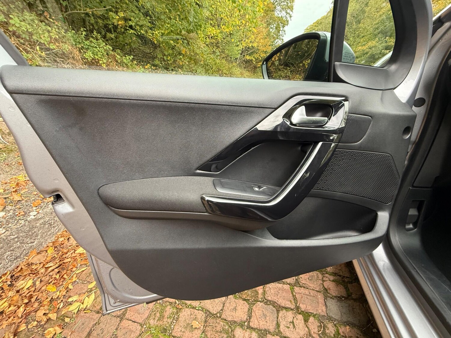 Used Peugeot 208 2019 for sale - 76314331: Photo 32