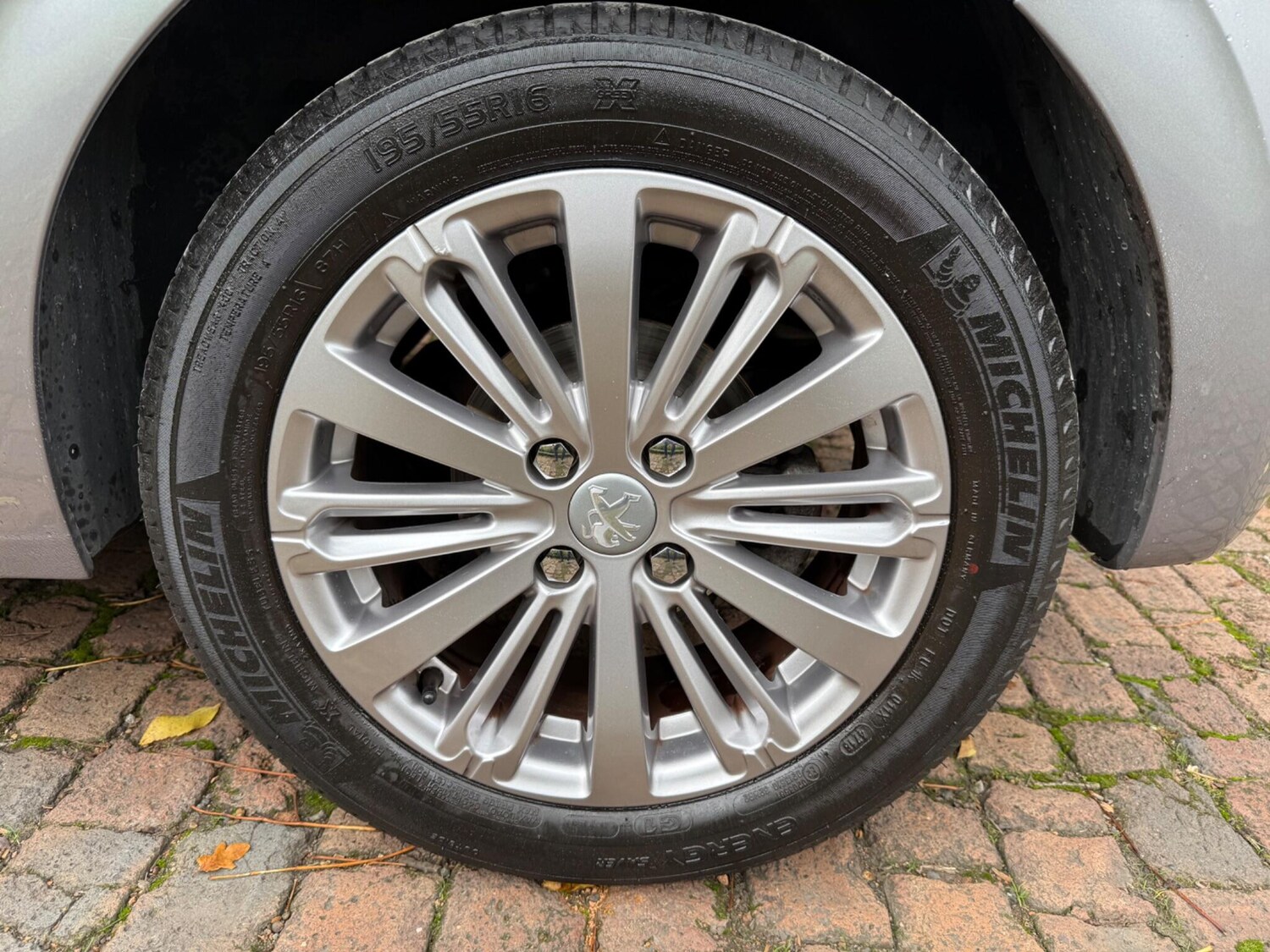 Used Peugeot 208 2019 for sale - 76314331: Photo 34