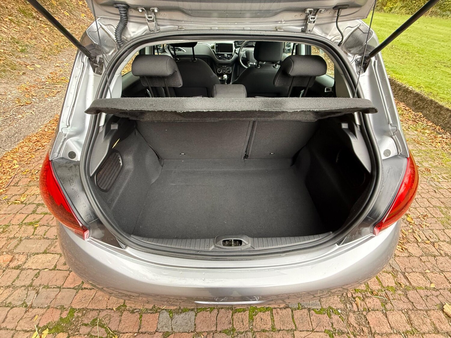 Used Peugeot 208 2019 for sale - 76314331: Photo 39