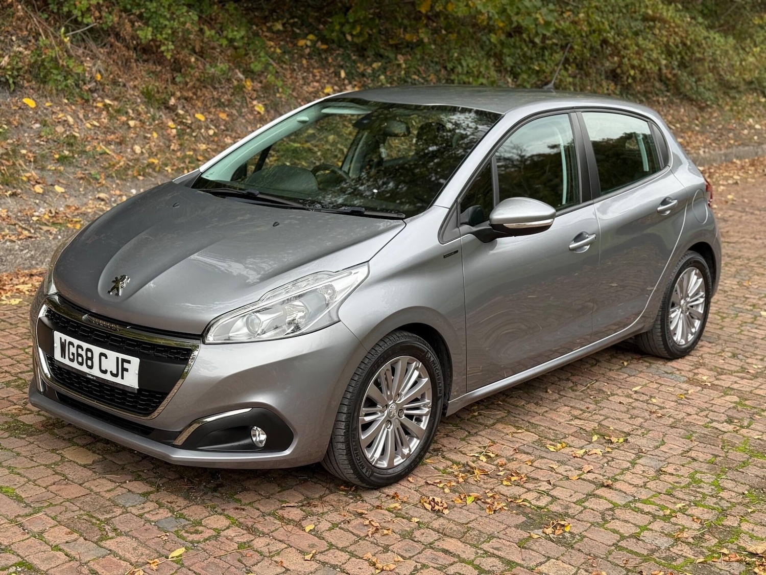 Used Peugeot 208 2019 for sale - 76314331: Photo 4