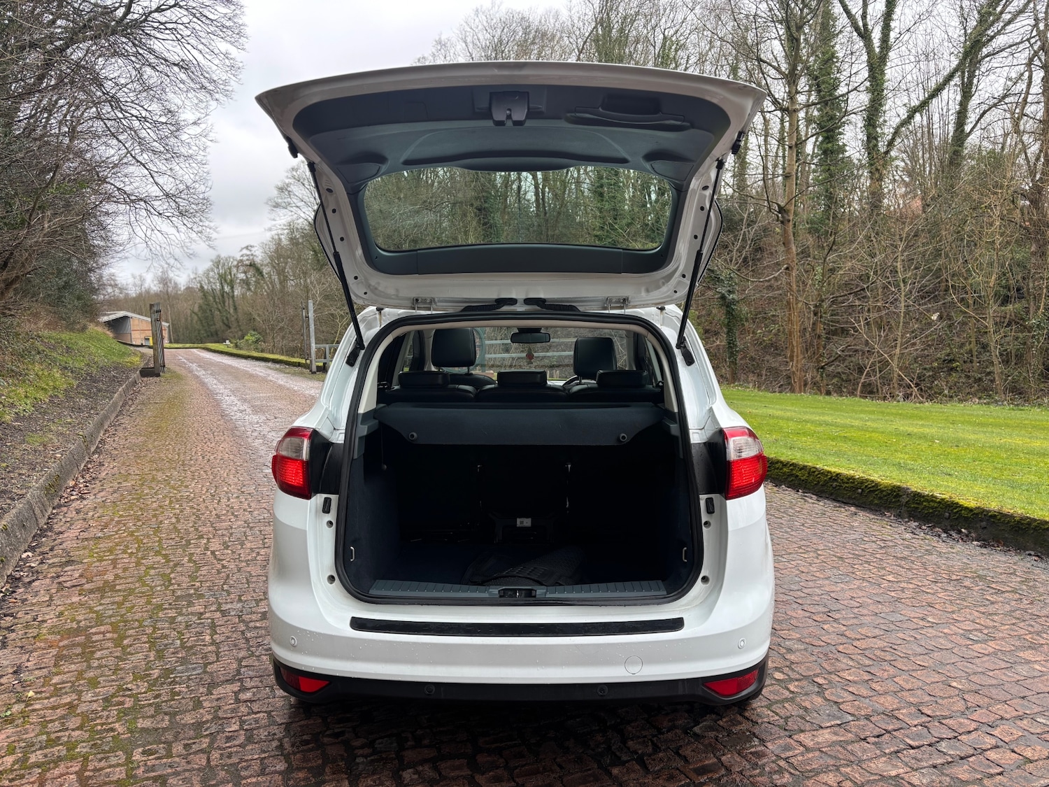 Used Ford C-Max 2014 for sale - 77776427: Photo 11