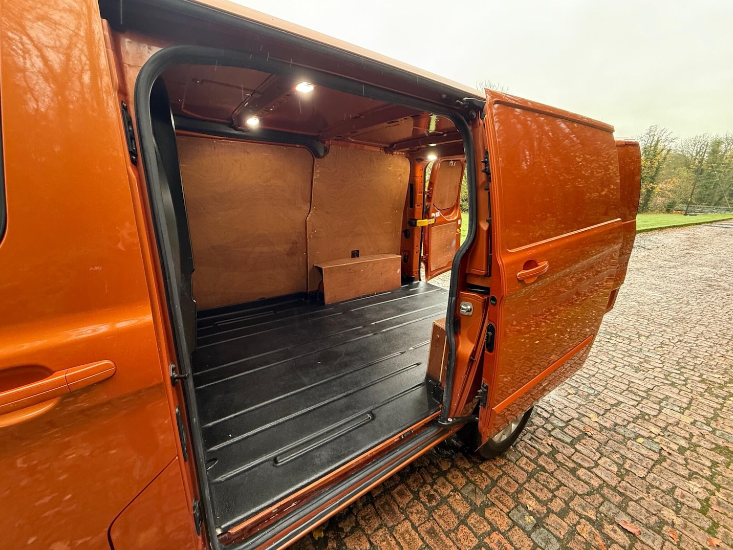 Used Ford Transit Custom 2020 for sale - 76993092: Photo 27