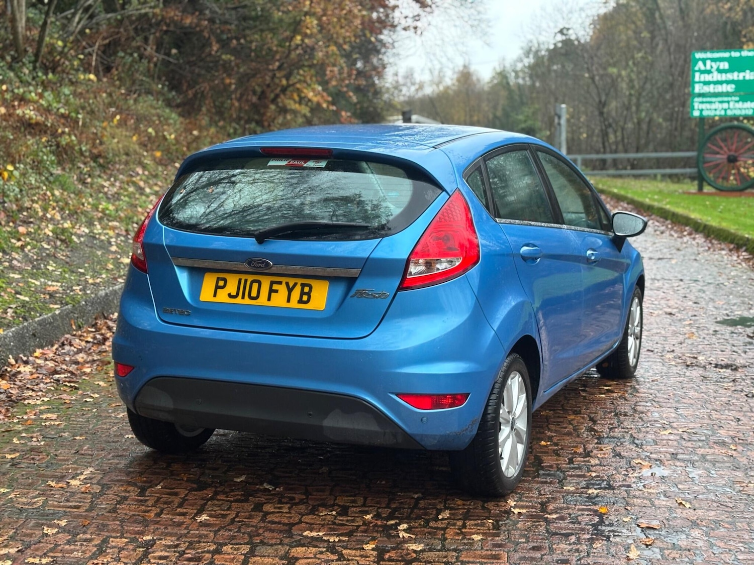 Used Ford Fiesta 2010 for sale - 76584826: Photo 13