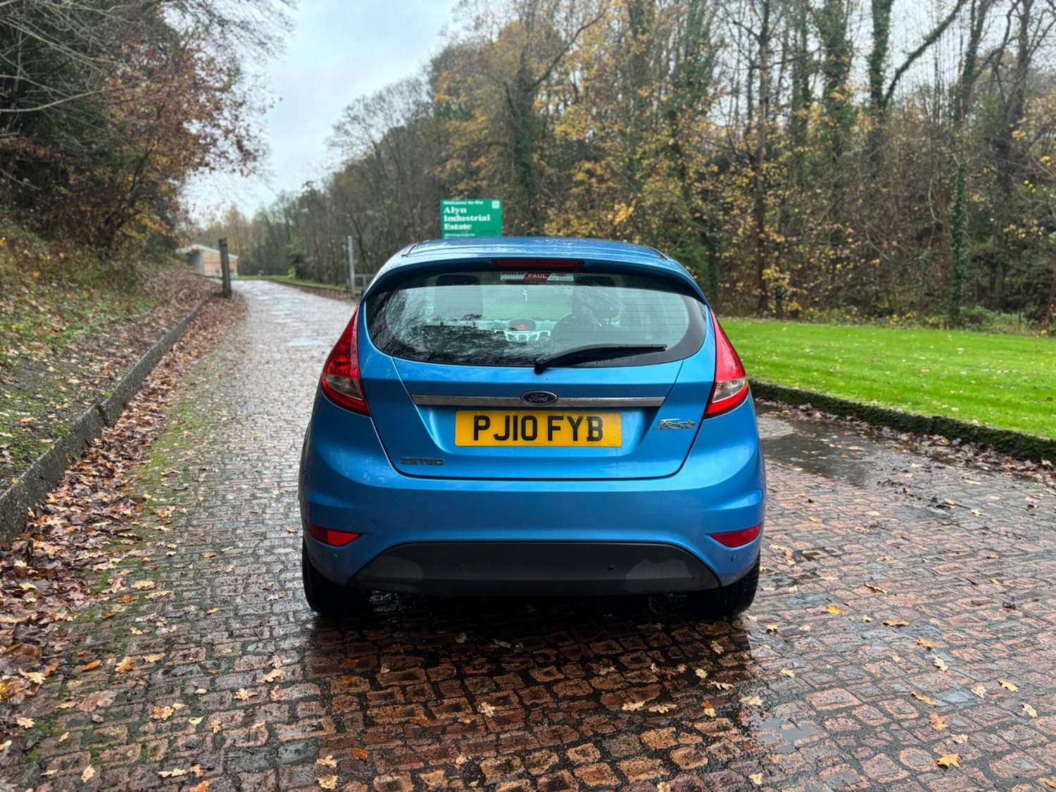 Used Ford Fiesta 2010 for sale - 76584826: Photo 16