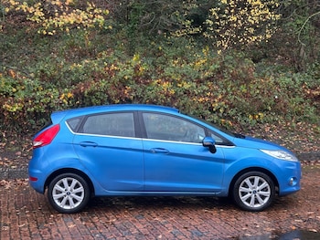 Used Ford Fiesta 2010 for sale - 76584826: Photo