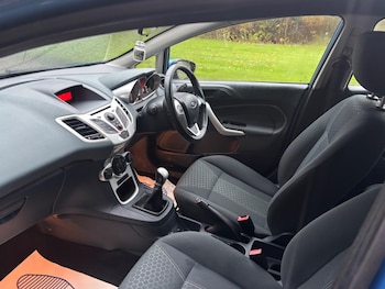 Used Ford Fiesta 2010 for sale - 76584826: Photo