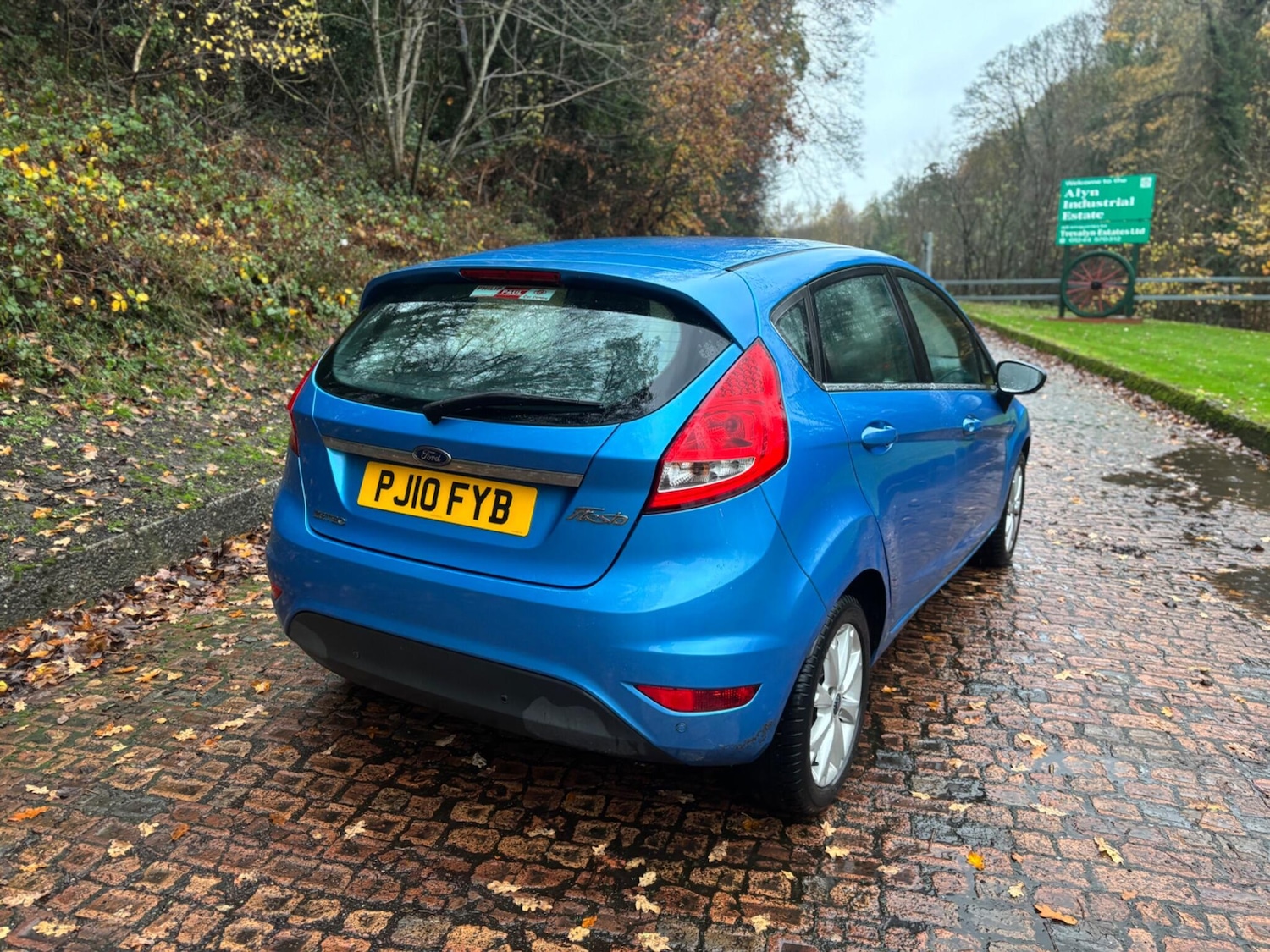 Used Ford Fiesta 2010 for sale - 76584826: Photo 8