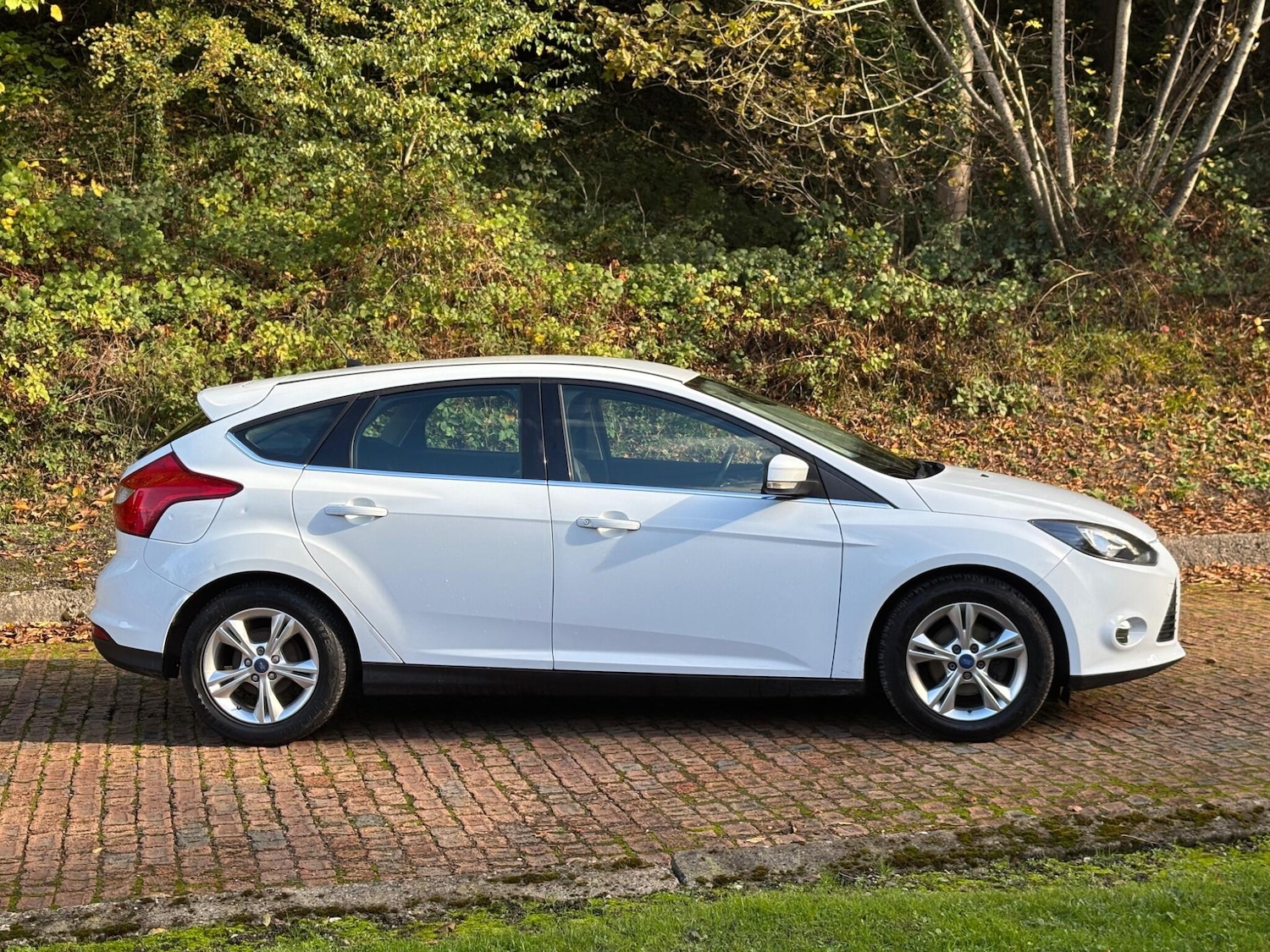 Used Ford Focus 2012 for sale - 76360513: Photo 3