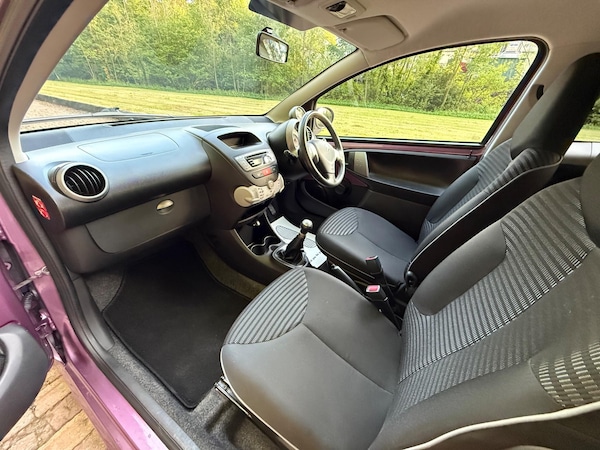 Used Peugeot 107 2013 for sale - 75808748: Photo 31