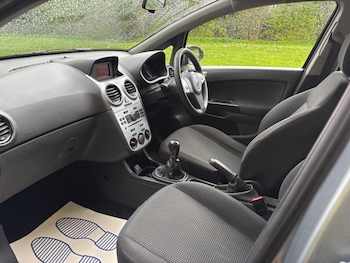 Used Vauxhall Corsa 2011 for sale - 75808831: Photo