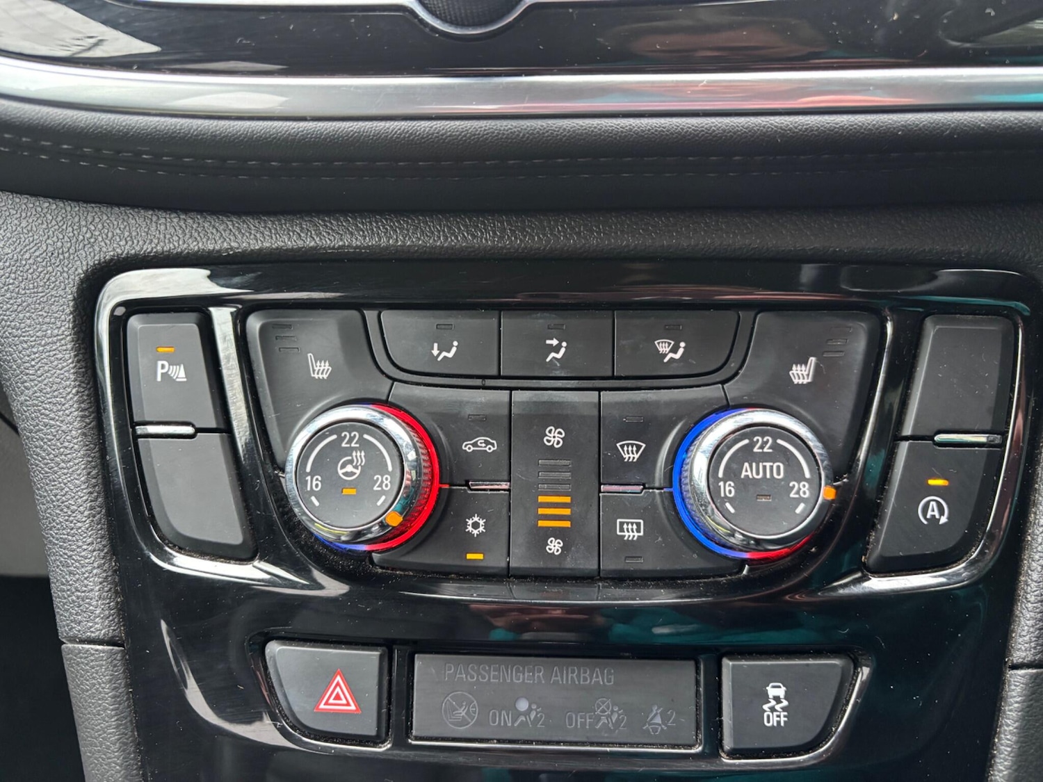 Used Vauxhall Mokka X 2018 for sale - 77574758: Photo 25