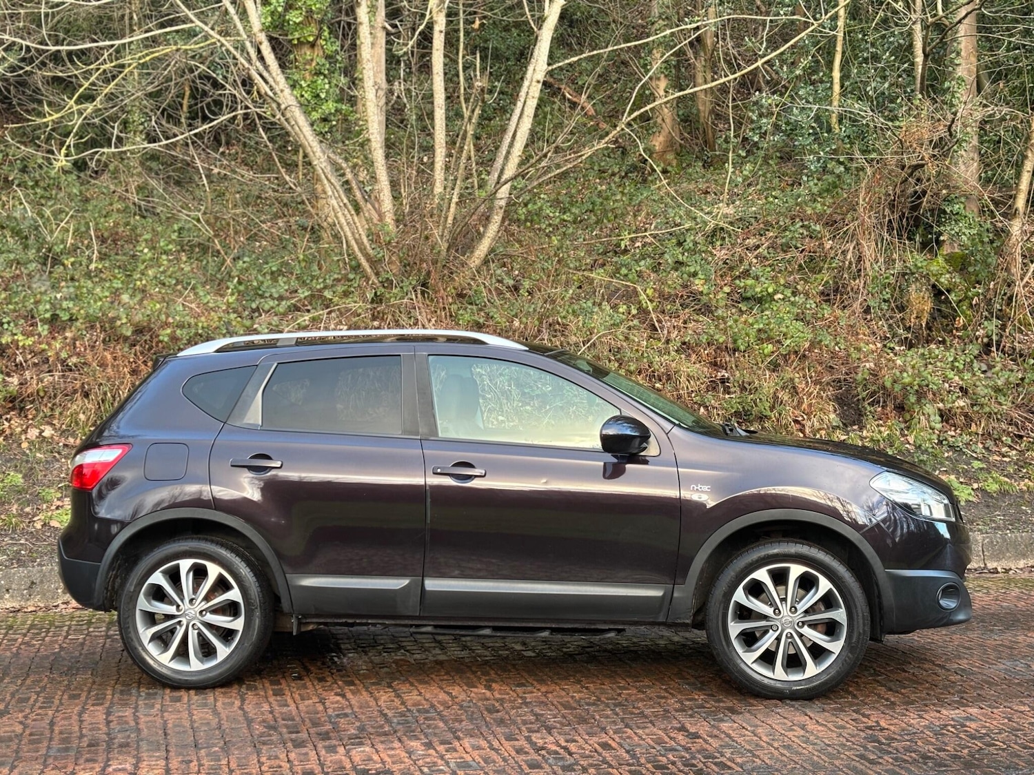 Used Nissan Qashqai 2010 for sale - 77559331: Photo 7