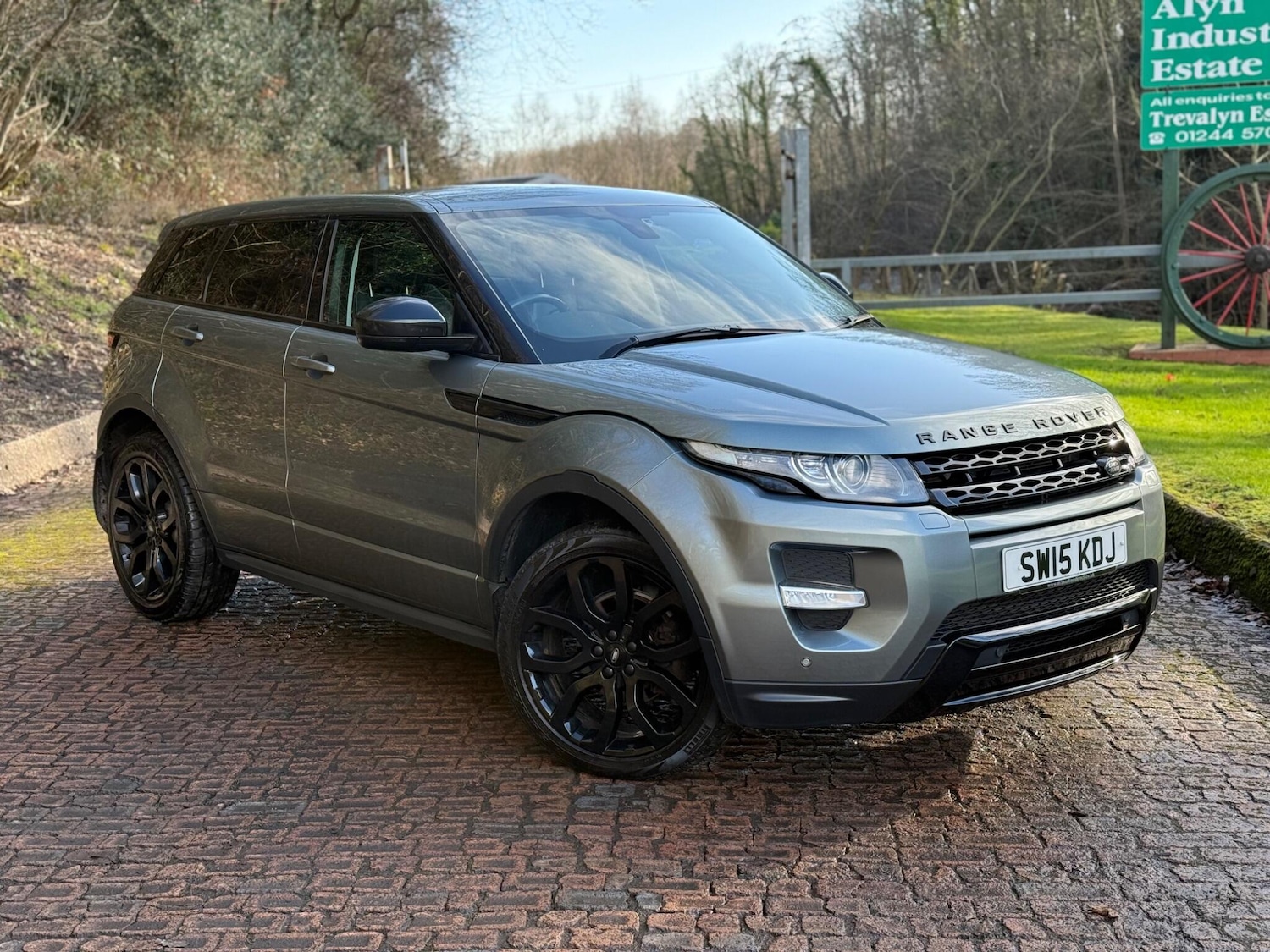 Used Land Rover Range Rover Evoque 2015 for sale - 77351898: Photo 4