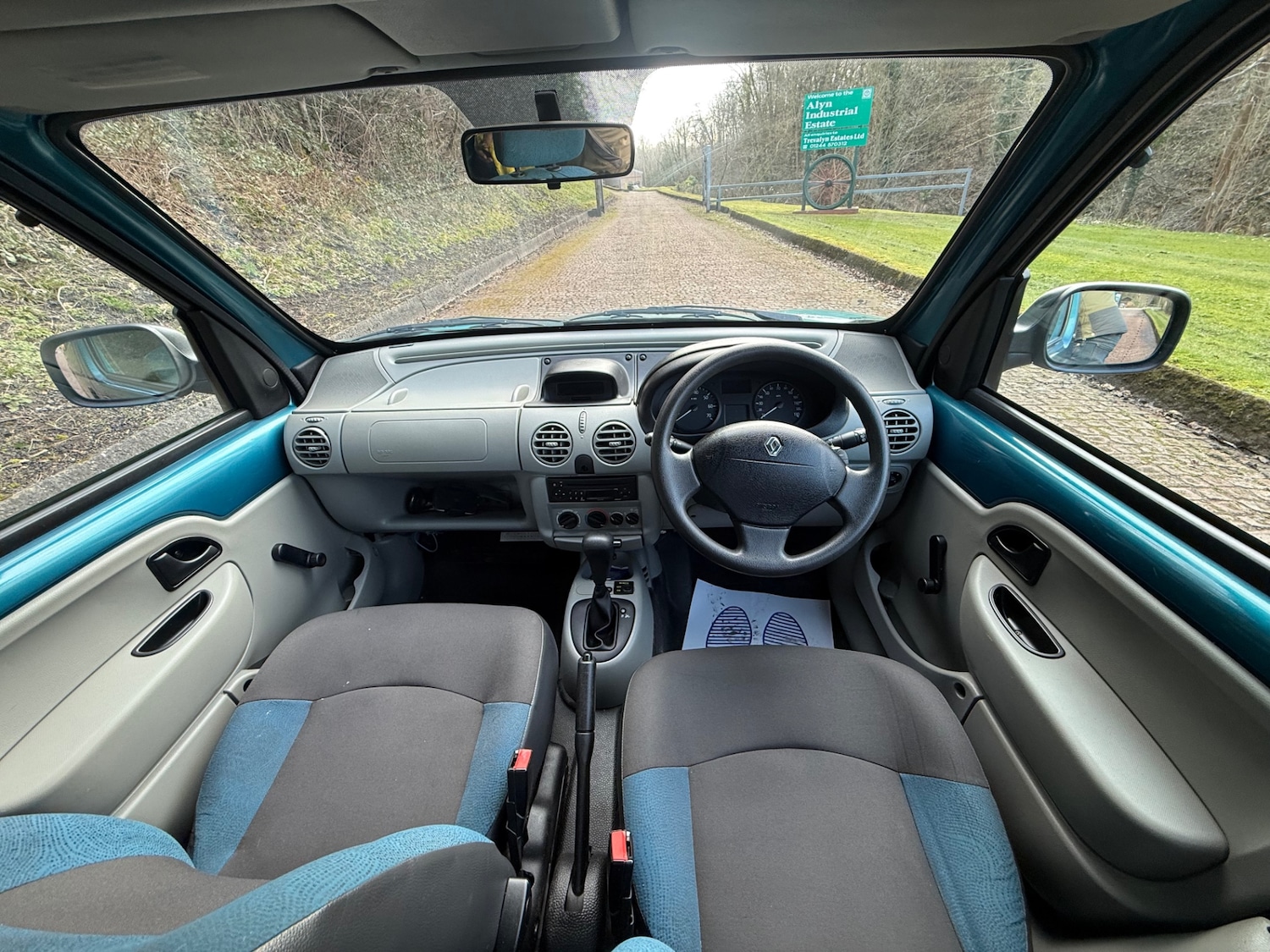 Used Renault Kangoo 2009 for sale - 77827709: Photo 15