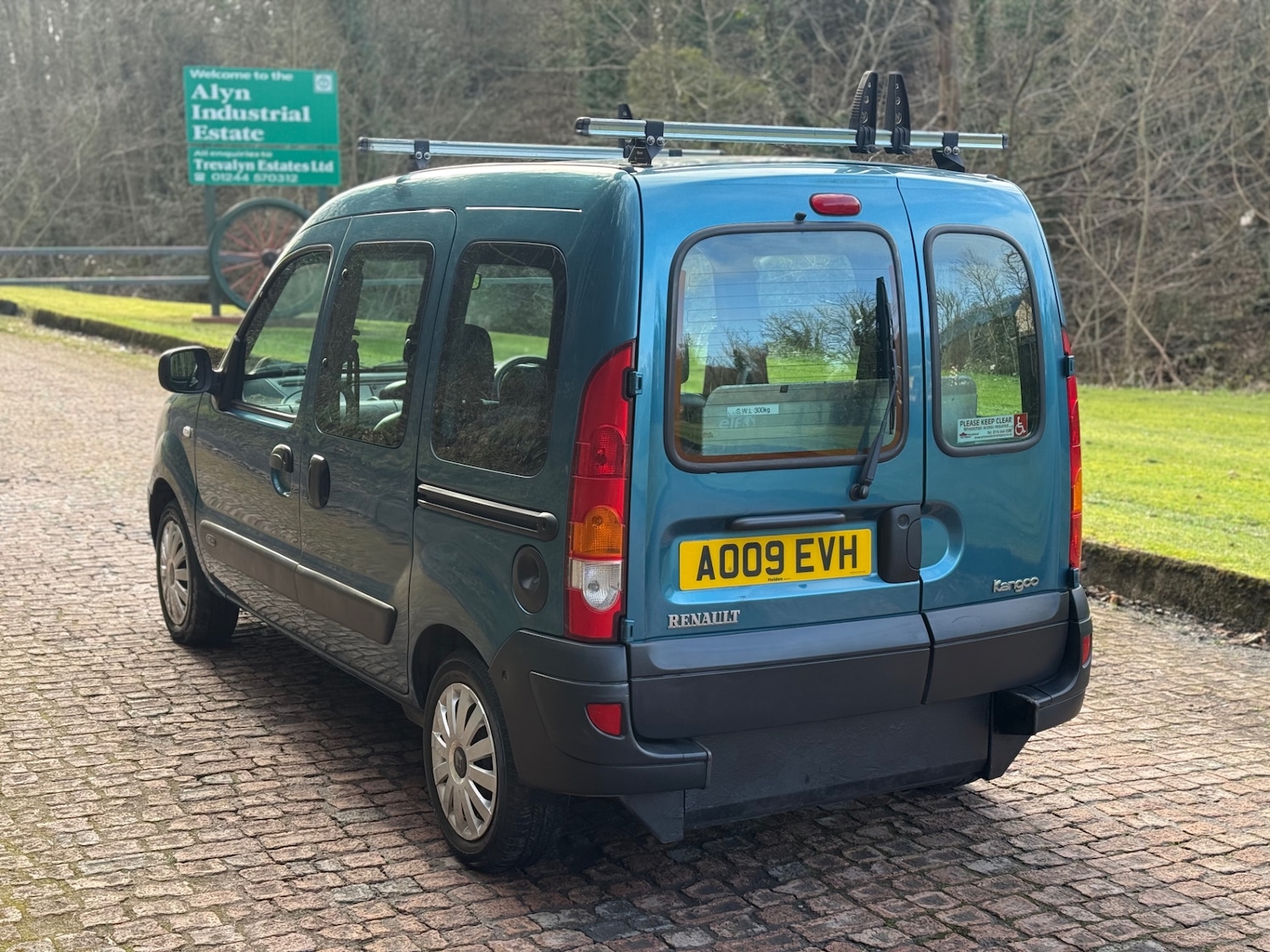 Used Renault Kangoo 2009 for sale - 77827709: Photo 8