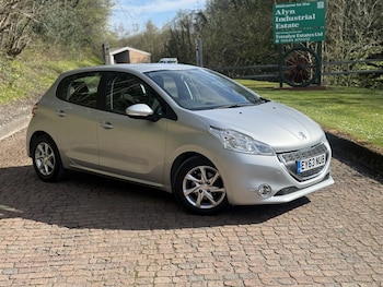 Used Peugeot 208 2013 for sale - 78789034: Photo