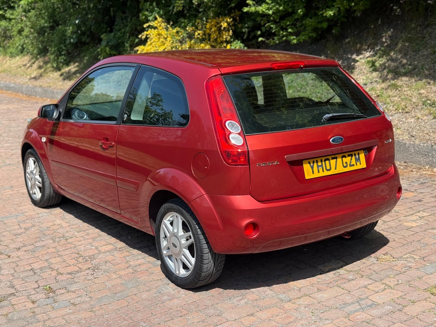 Vehicle 5