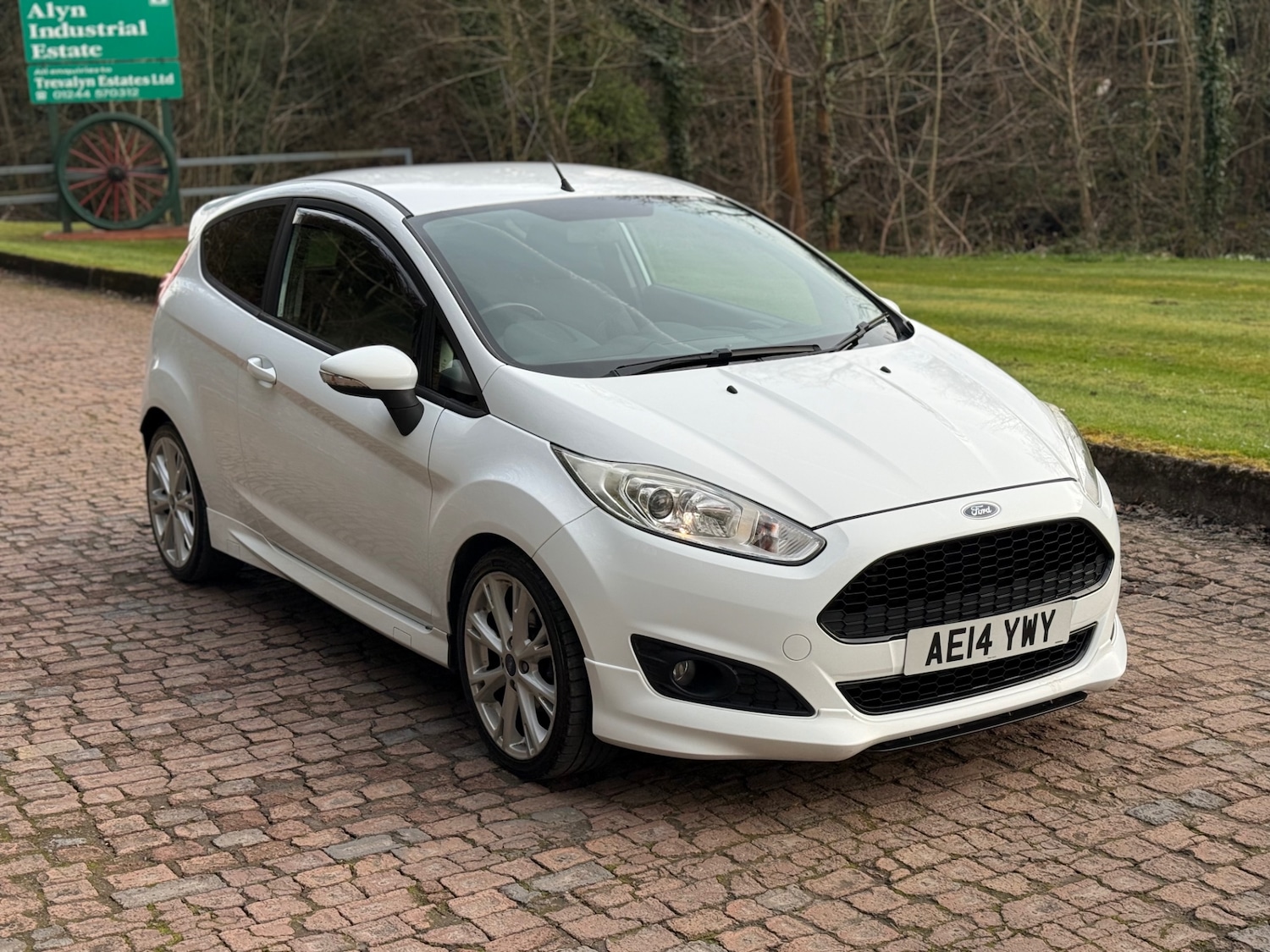 Used Ford Fiesta 2014 for sale - 77962369: Photo 12