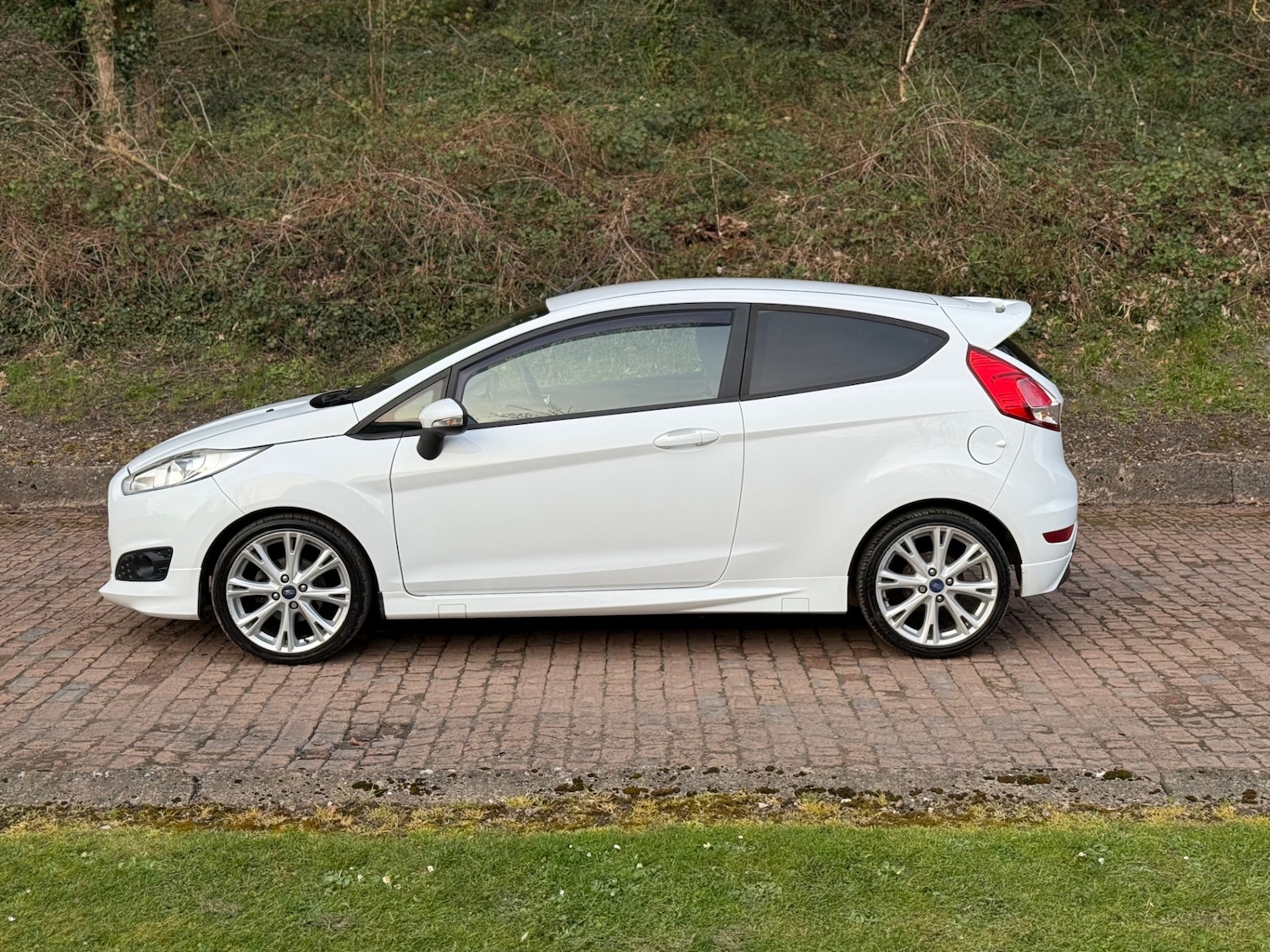 Used Ford Fiesta 2014 for sale - 77962369: Photo 15