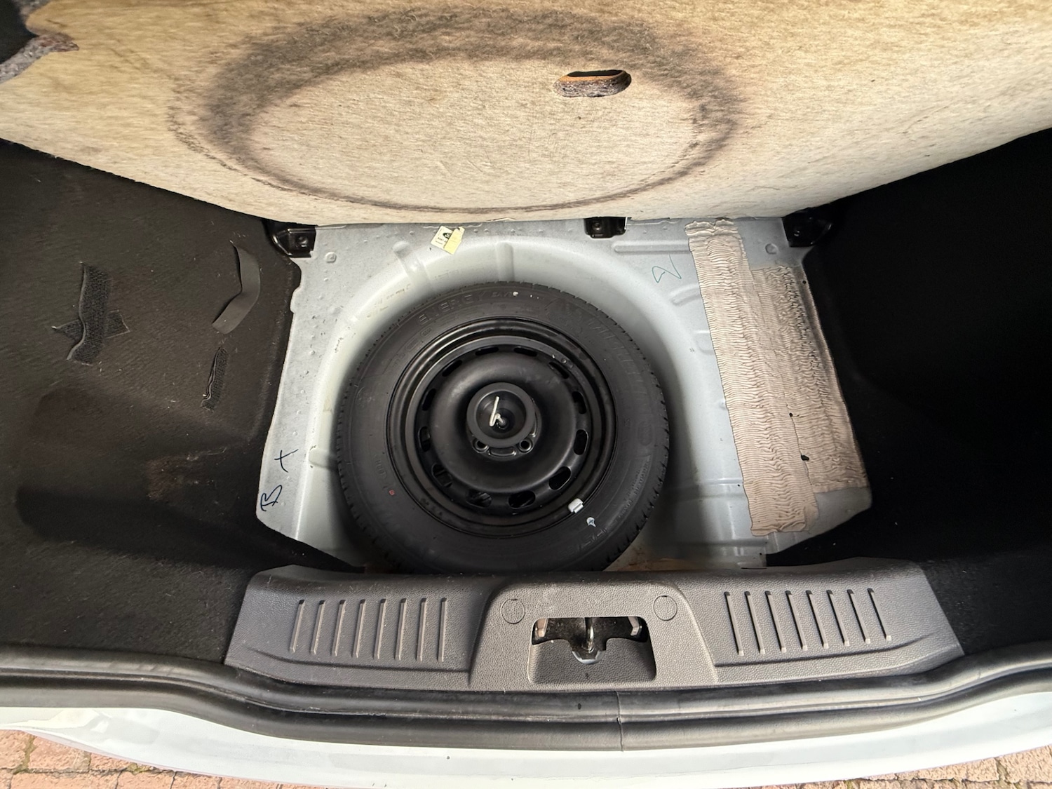 Used Ford Fiesta 2014 for sale - 77962369: Photo 25