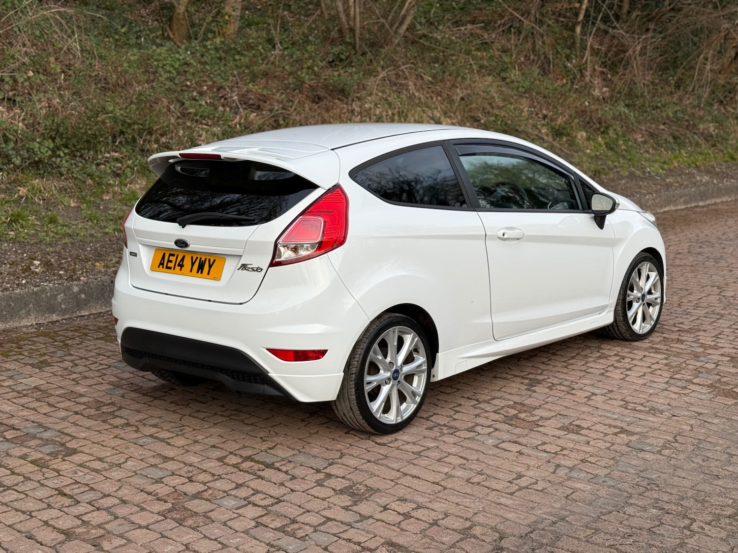 Used Ford Fiesta 2014 for sale - 77962369: Photo 4