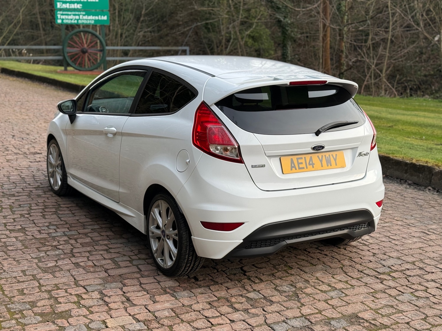 Used Ford Fiesta 2014 for sale - 77962369: Photo 8