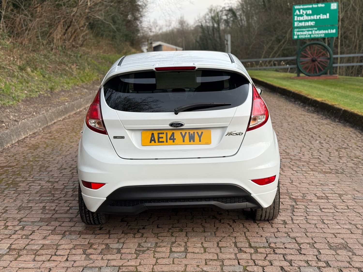 Used Ford Fiesta 2014 for sale - 77962369: Photo 9