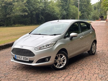 2017 (67) - 1.25 Zetec Euro 6 5dr