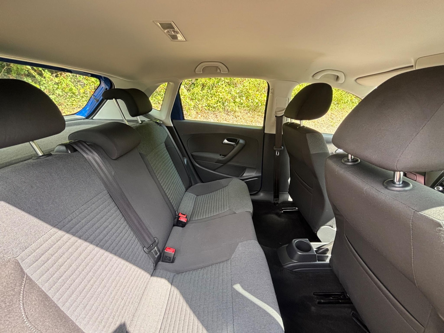 Used Volkswagen Polo 2011 for sale - 76585418: Photo 22