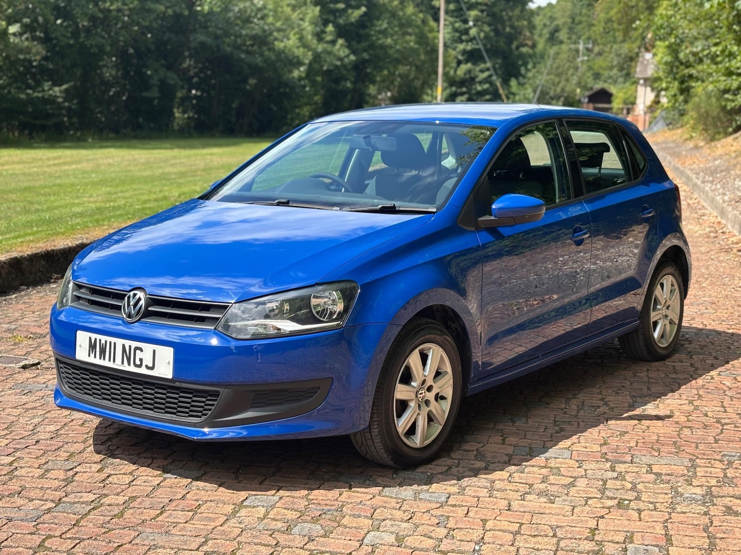 Used Volkswagen Polo 2011 for sale - 76585418: Photo 3