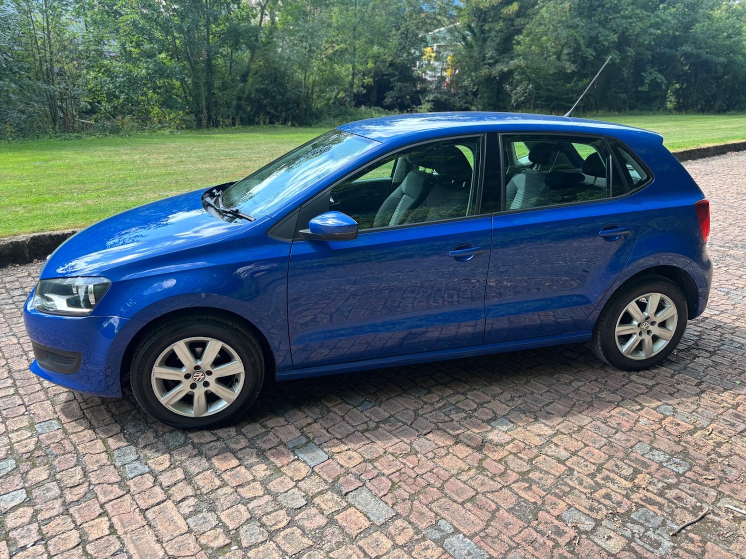 Used Volkswagen Polo 2011 for sale - 76585418: Photo 5