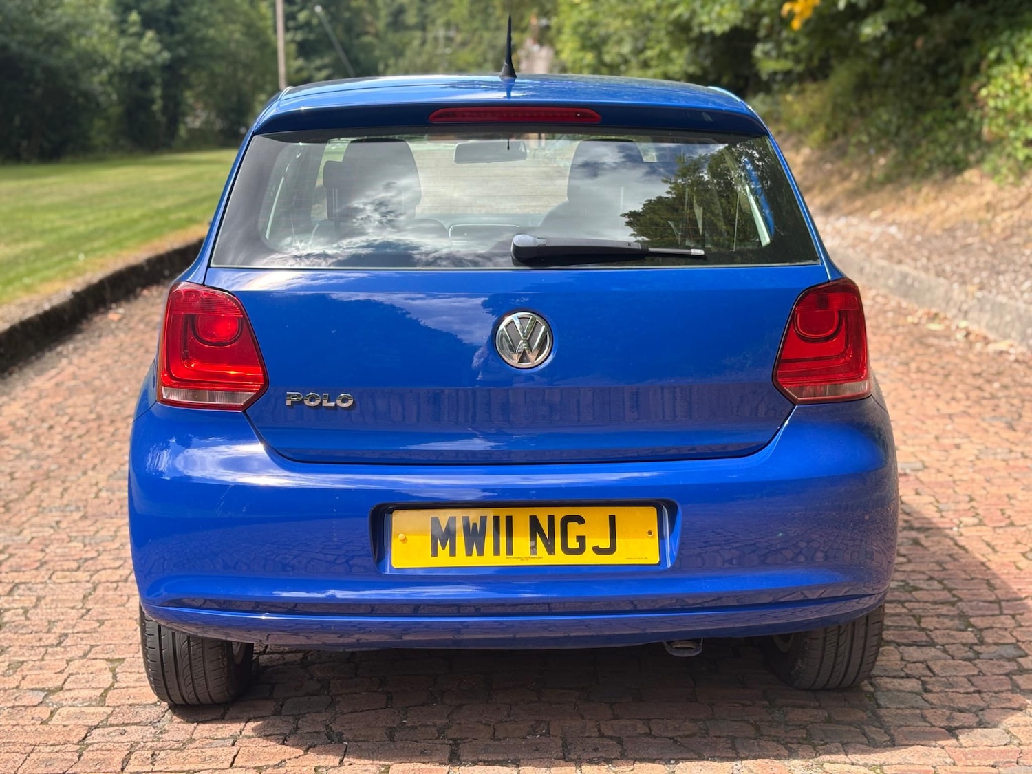 Used Volkswagen Polo 2011 for sale - 76585418: Photo 9