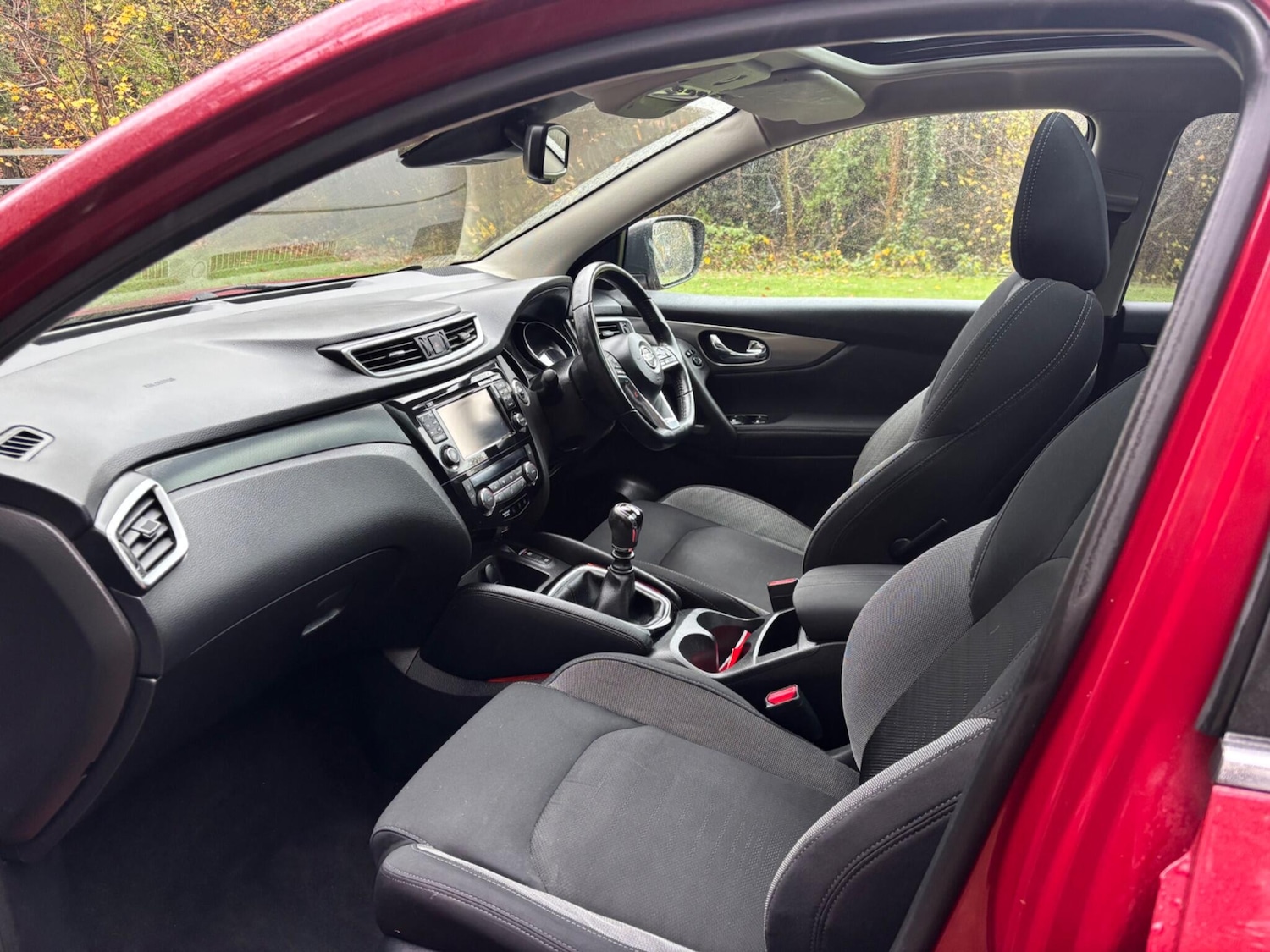 Used Nissan Qashqai 2018 for sale - 76991593: Photo 3