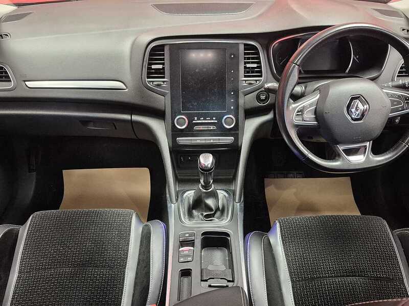 Used Renault Megane 2017 for sale - 76718728: Photo 11