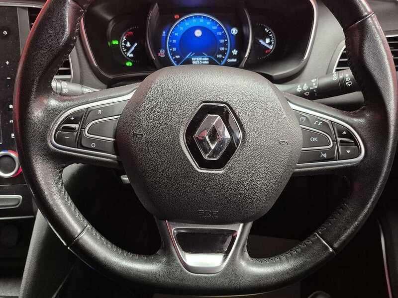 Used Renault Megane 2017 for sale - 76718728: Photo 23