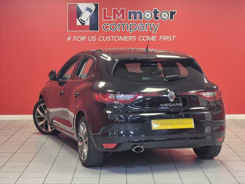 Used Renault Megane 2017 for sale - 76718728: Photo 3