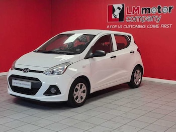 Used Hyundai i10 2015 for sale - 76252212: Photo