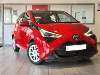 2021 - VVT-i x-play 5-Door