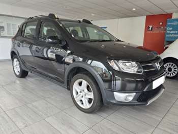 Used Dacia Sandero Stepway 2015 for sale - 75260389: Photo