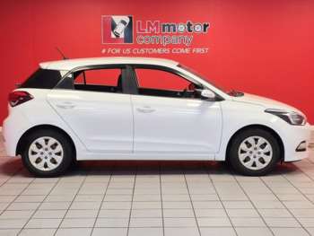 Used Hyundai i20 2017 for sale - 75260390: Photo