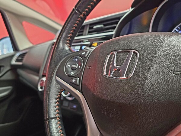 Used Honda Jazz 2018 for sale - 75260387: Photo 15
