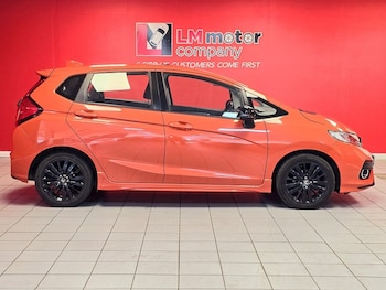 Used Honda Jazz 2018 for sale - 75260387: Photo