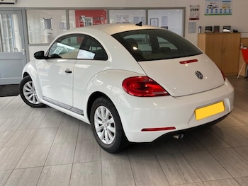 Used Volkswagen Beetle 2015 for sale - 75724295: Photo